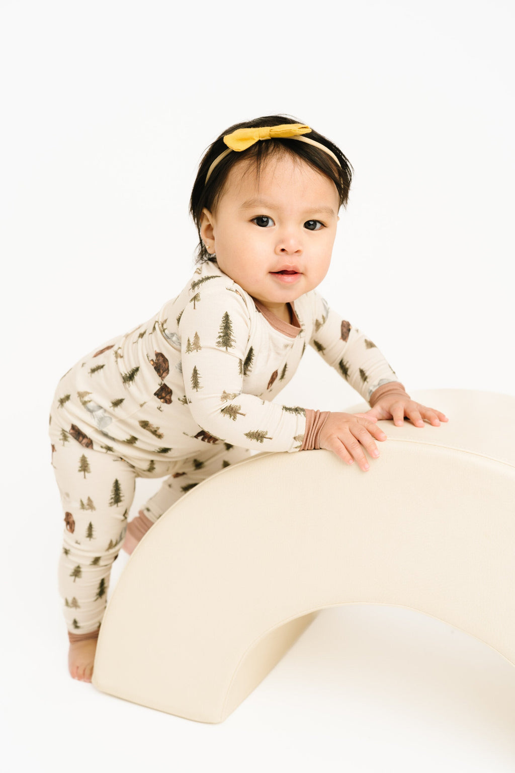 Bear Trail Bamboo Set