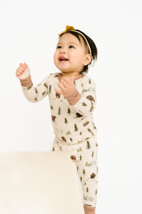 Bear Trail Bamboo Set