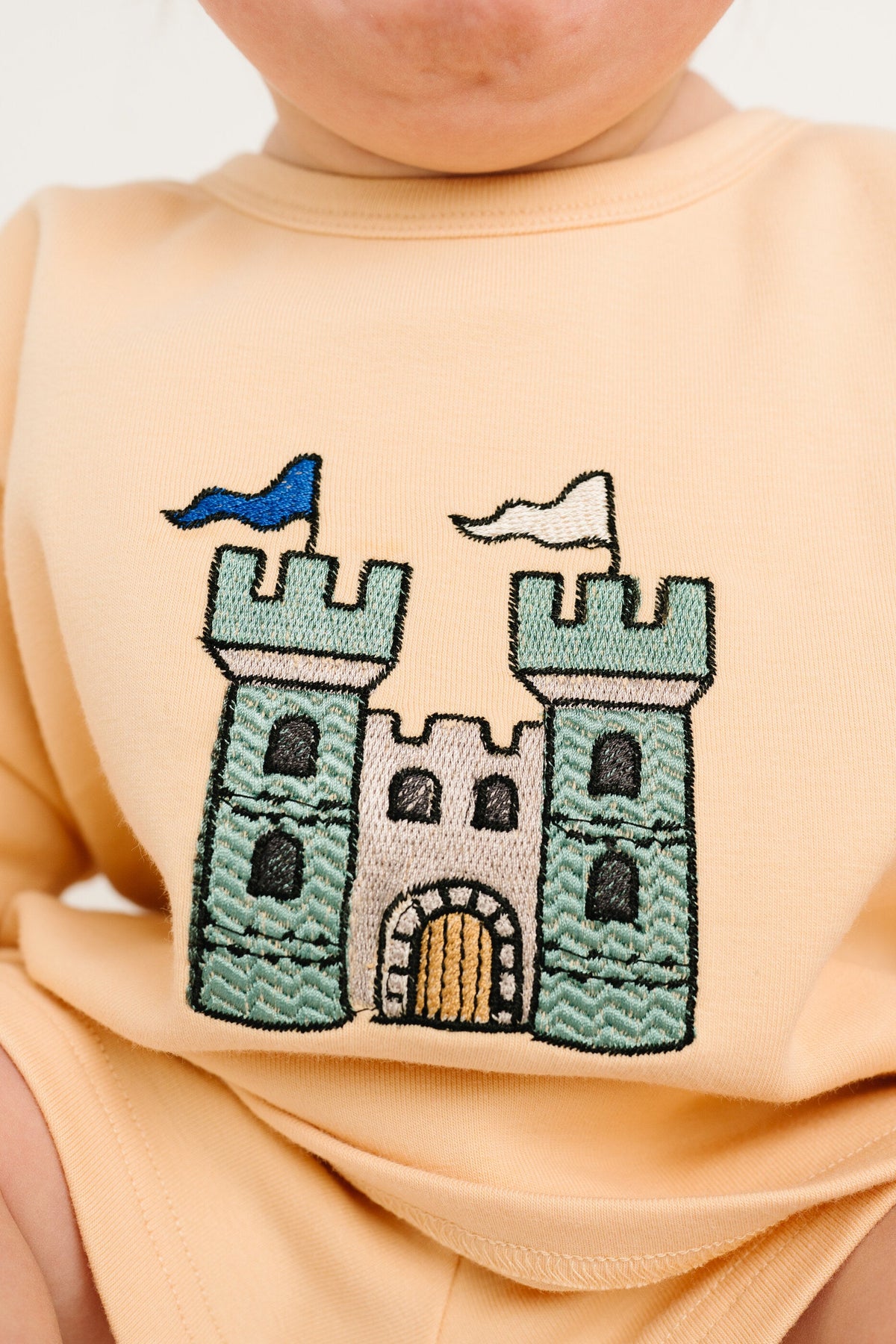 Castle Embroidered Slouchy Set