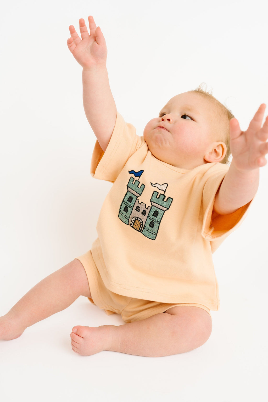 Castle Embroidered Slouchy Set